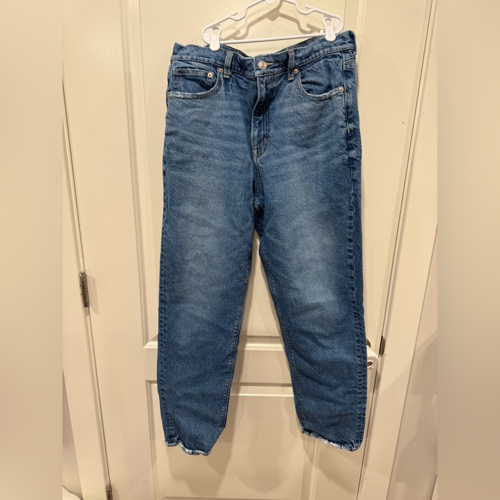 American Eagle Outfitters Classic Blue High-Rise straight Jeans